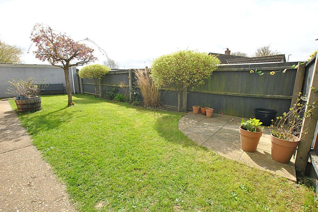 Property photo 2 of 18