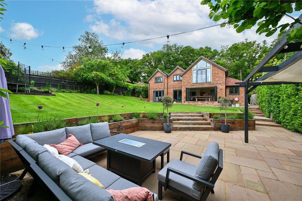 Property photo 1 of 27 Picture No. 06