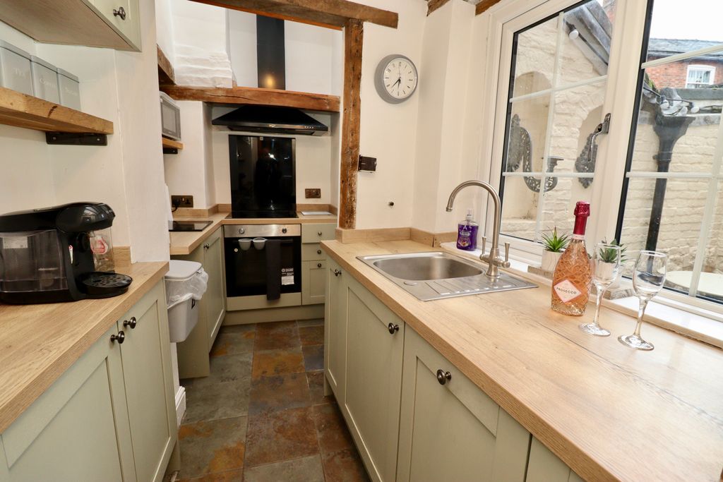 Property photo 3 of 23 Img_4467