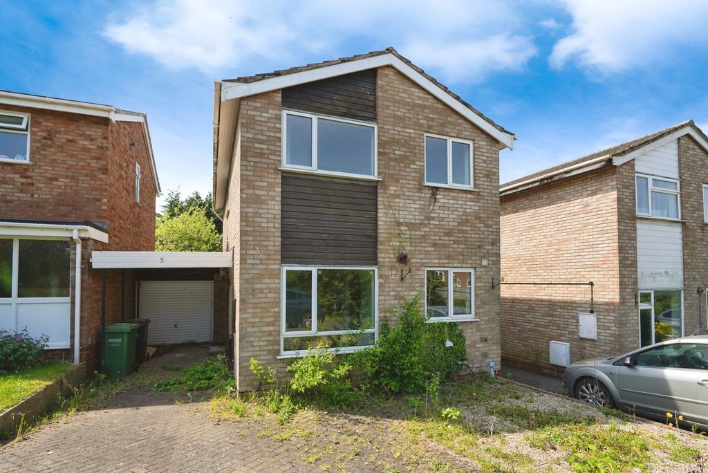 Property photo 1 of 17 Photo