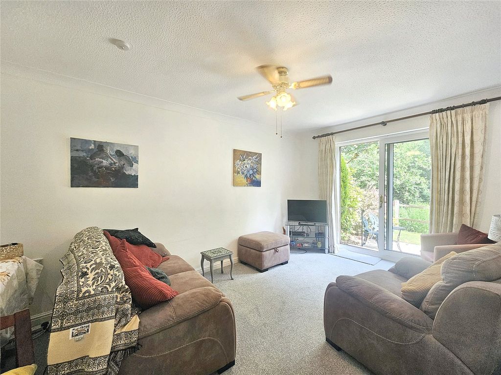 Property photo 3 of 10 Picture No. 11