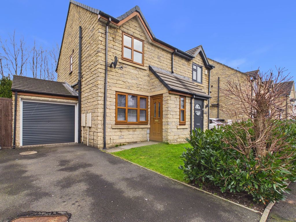 Property photo 1 of 8 External