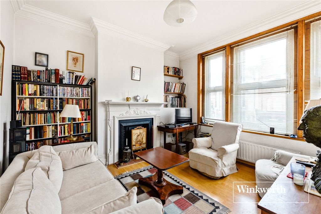 Property photo 1 of 14 Picture No. 08