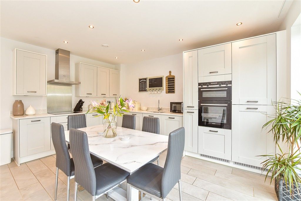 Property photo 1 of 16 Kitchen/ Diner