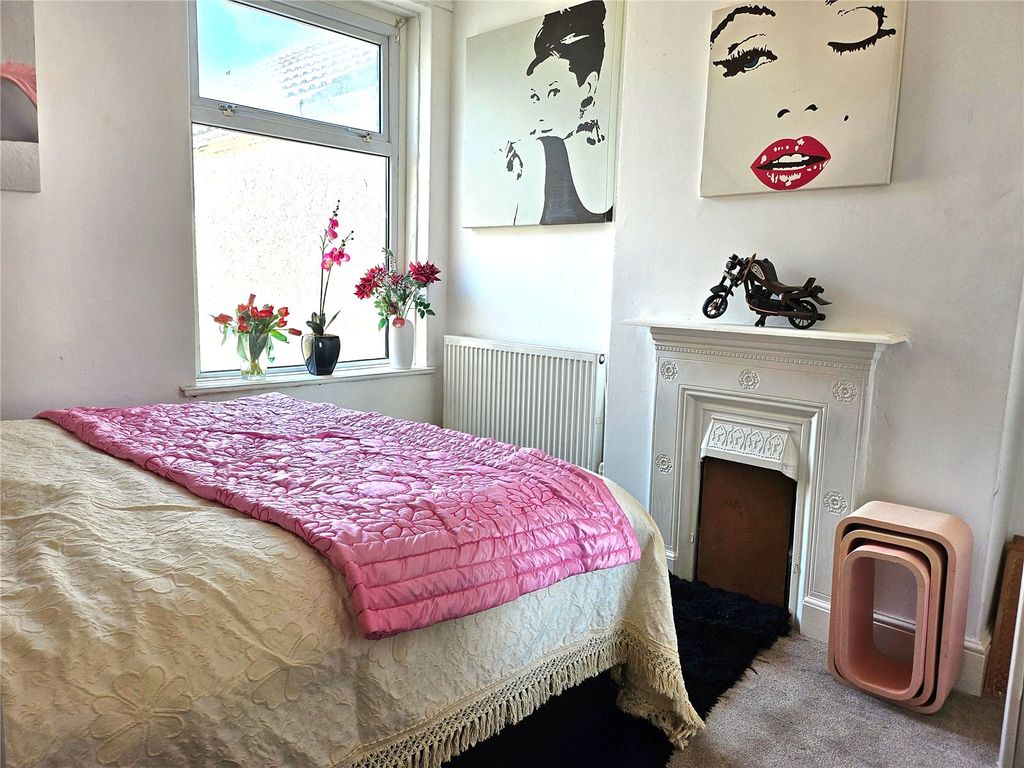 Additional image 13 of 5 bed terraced house for saleNew Road, Porthcawl CF36