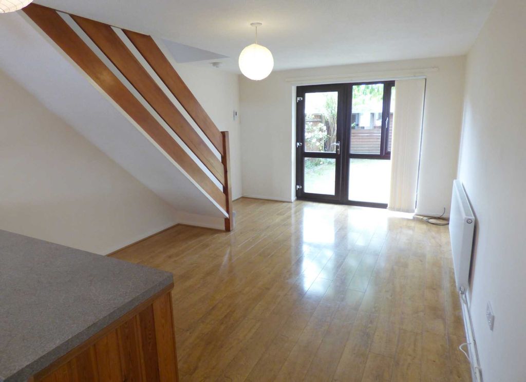Property photo 3 of 7