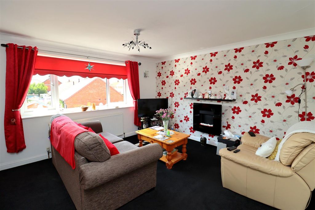 Property photo 3 of 9 Img_0895.Jpg