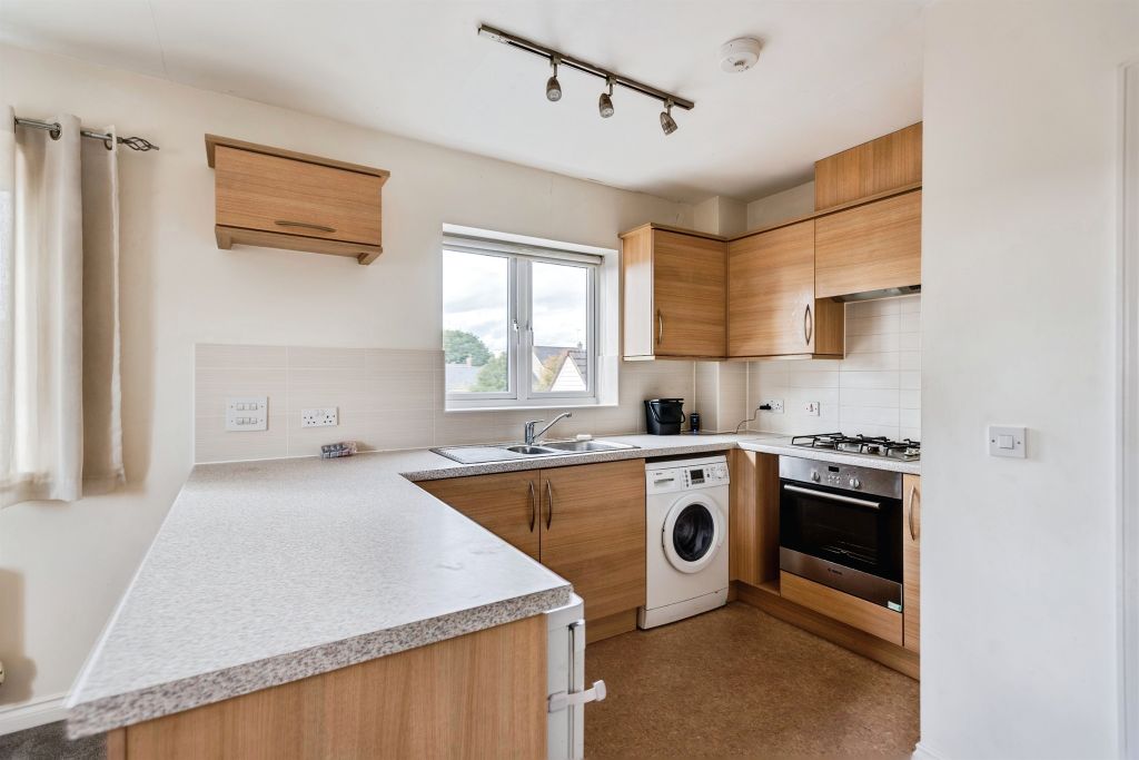 Property photo 2 of 9