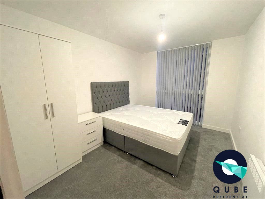 Property photo 2 of 9 Picture No. 15