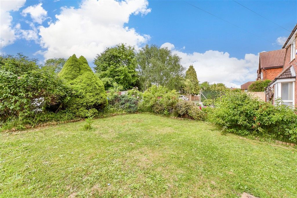 Property photo 3 of 15 Front Garden