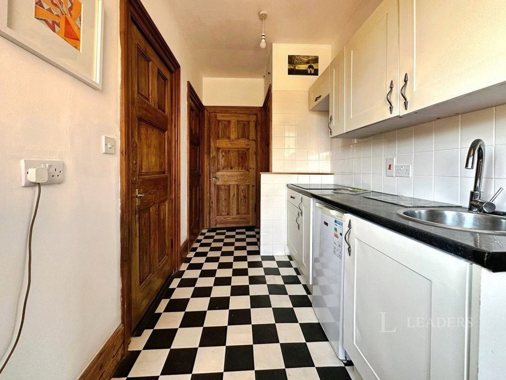 Property photo 3 of 9 Pbox-Img.Jpg