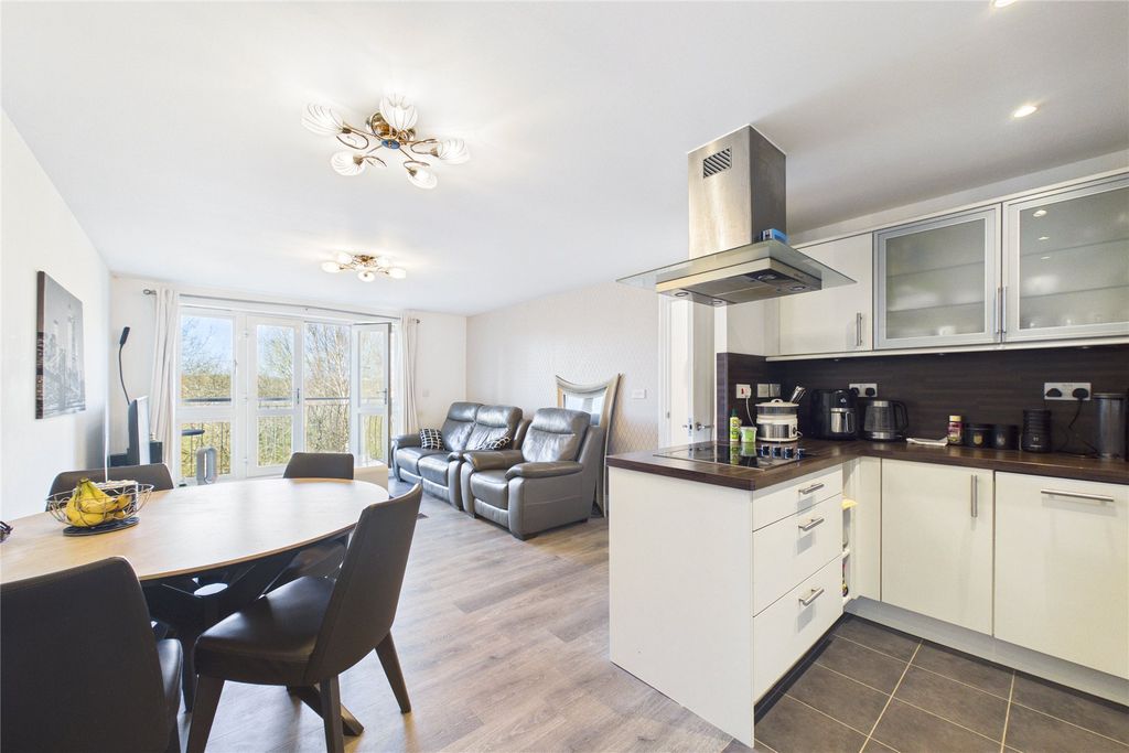 Property photo 1 of 8 Picture No. 08