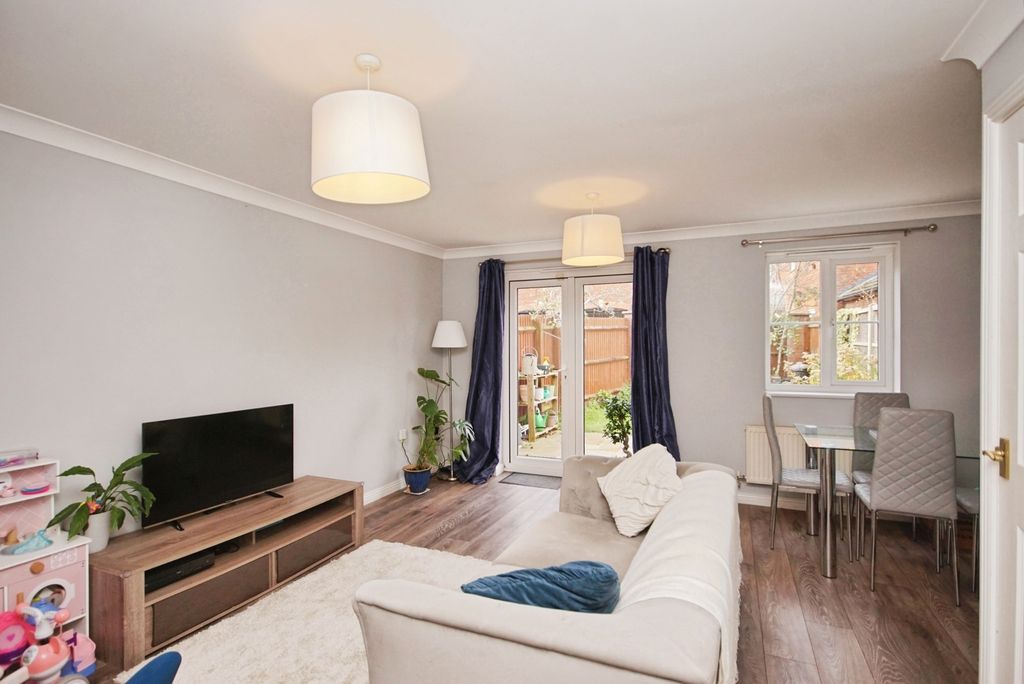 Property photo 2 of 21 Photo