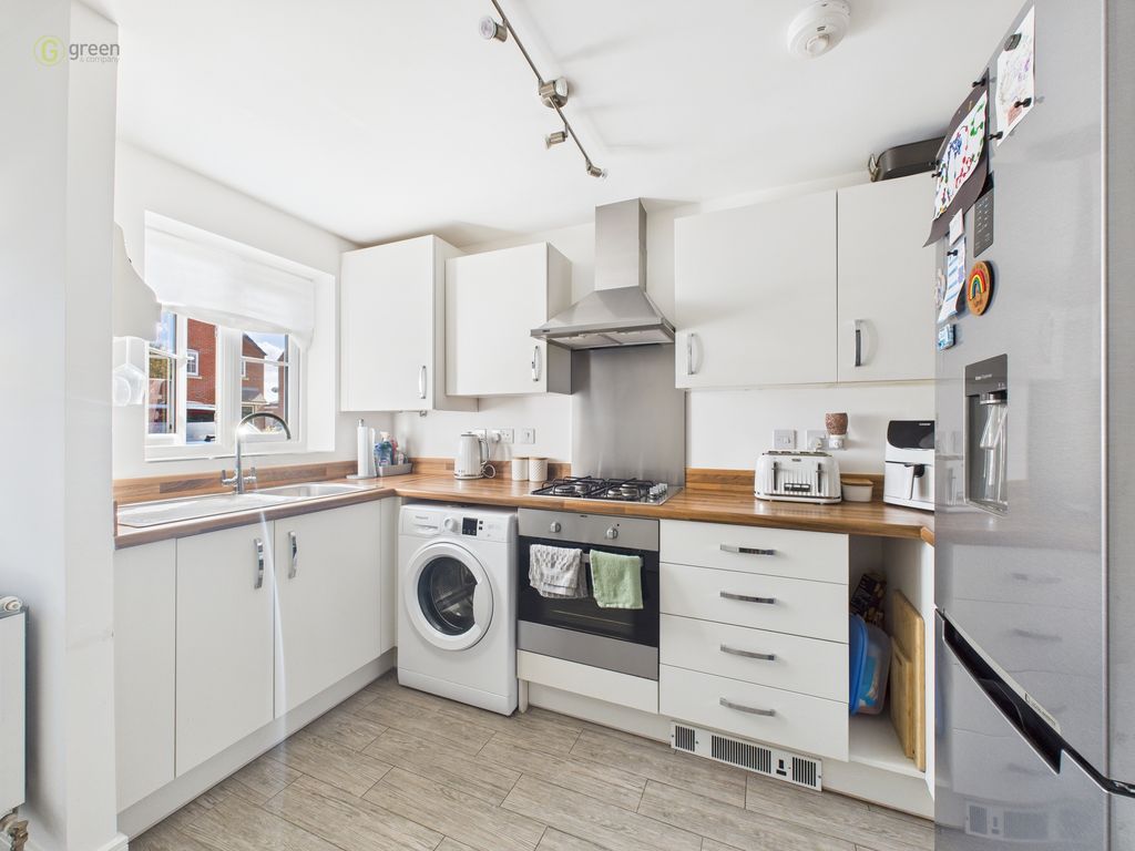 Property photo 2 of 16