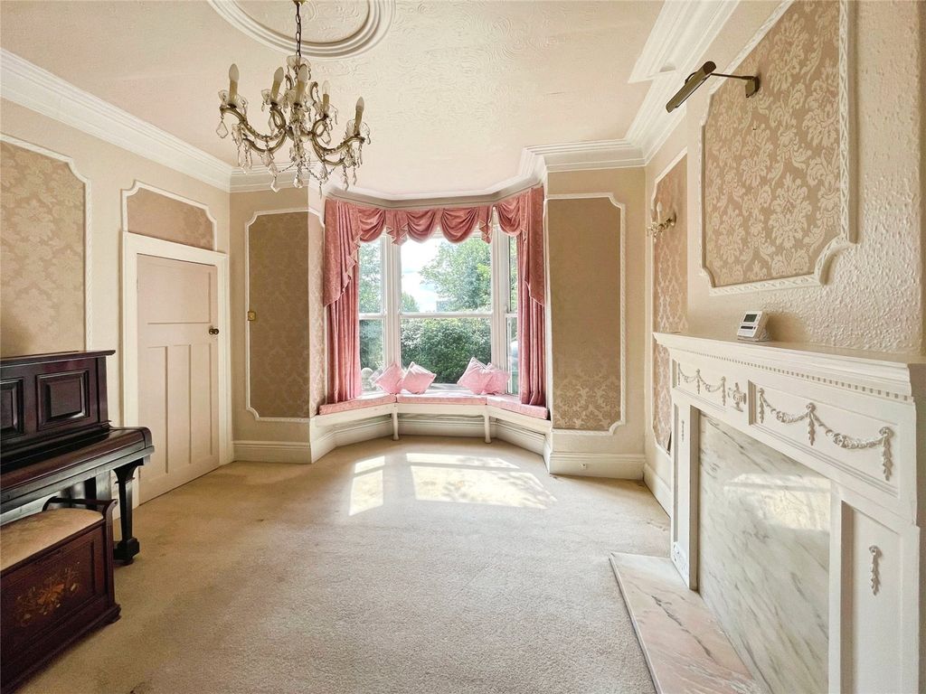 Property photo 3 of 23 Picture No. 21