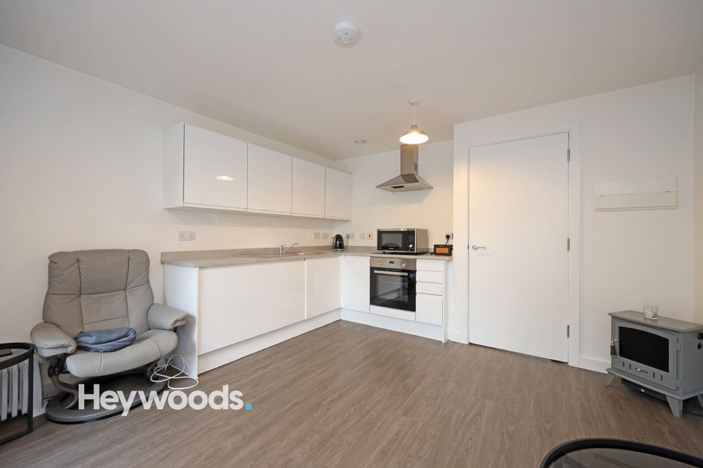 Property photo 2 of 15 0F1A0422