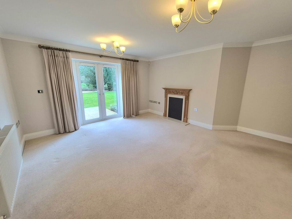 Property photo 3 of 18 Picture No. 57