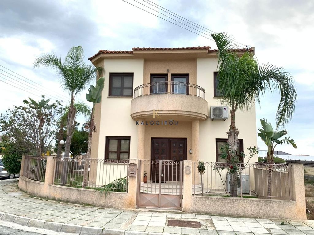 Property photo 1 of 29