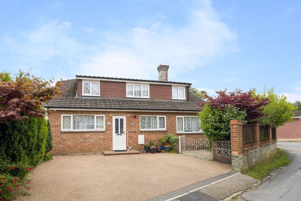 Property photo 1 of 21