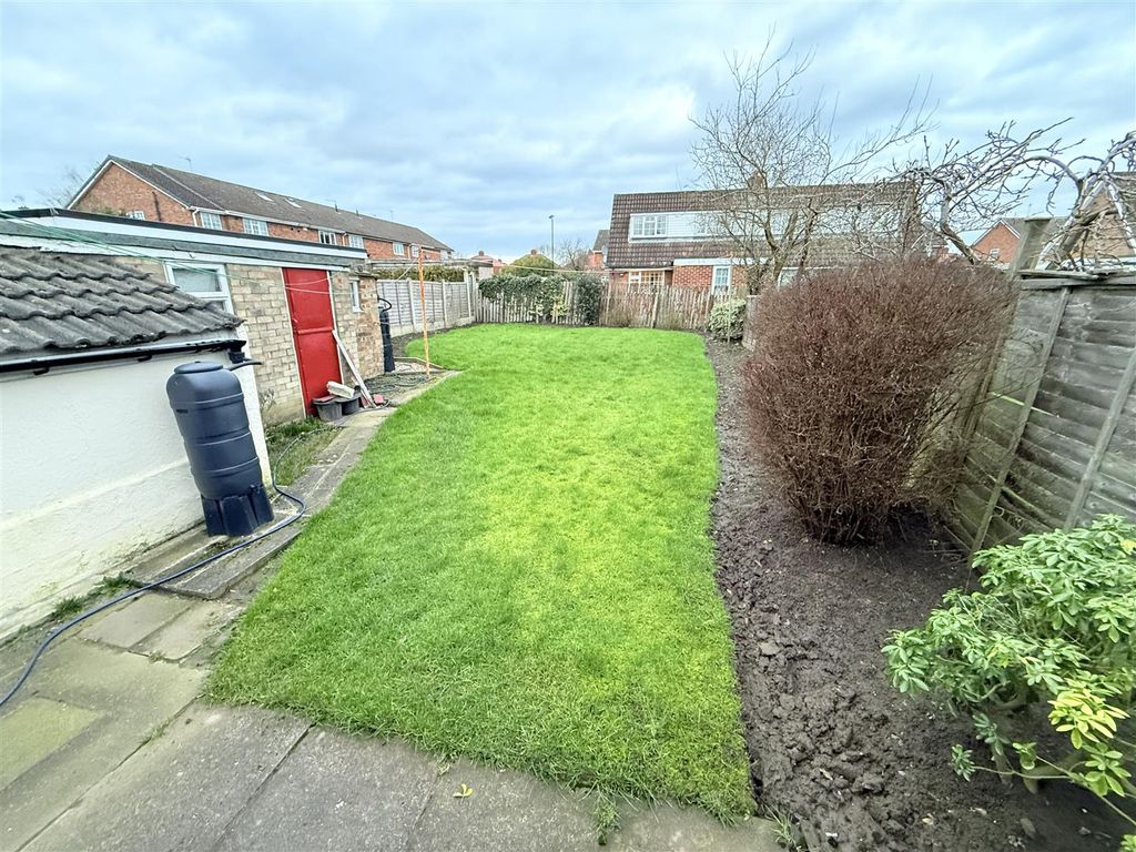 Property photo 2 of 3 Outside