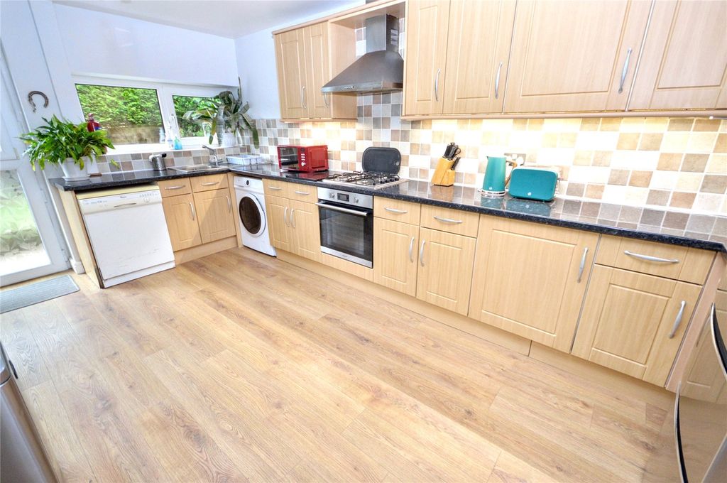 Property photo 2 of 14 Picture No. 08