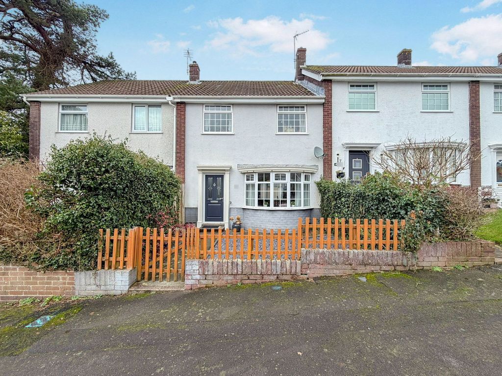 Property photo 1 of 28