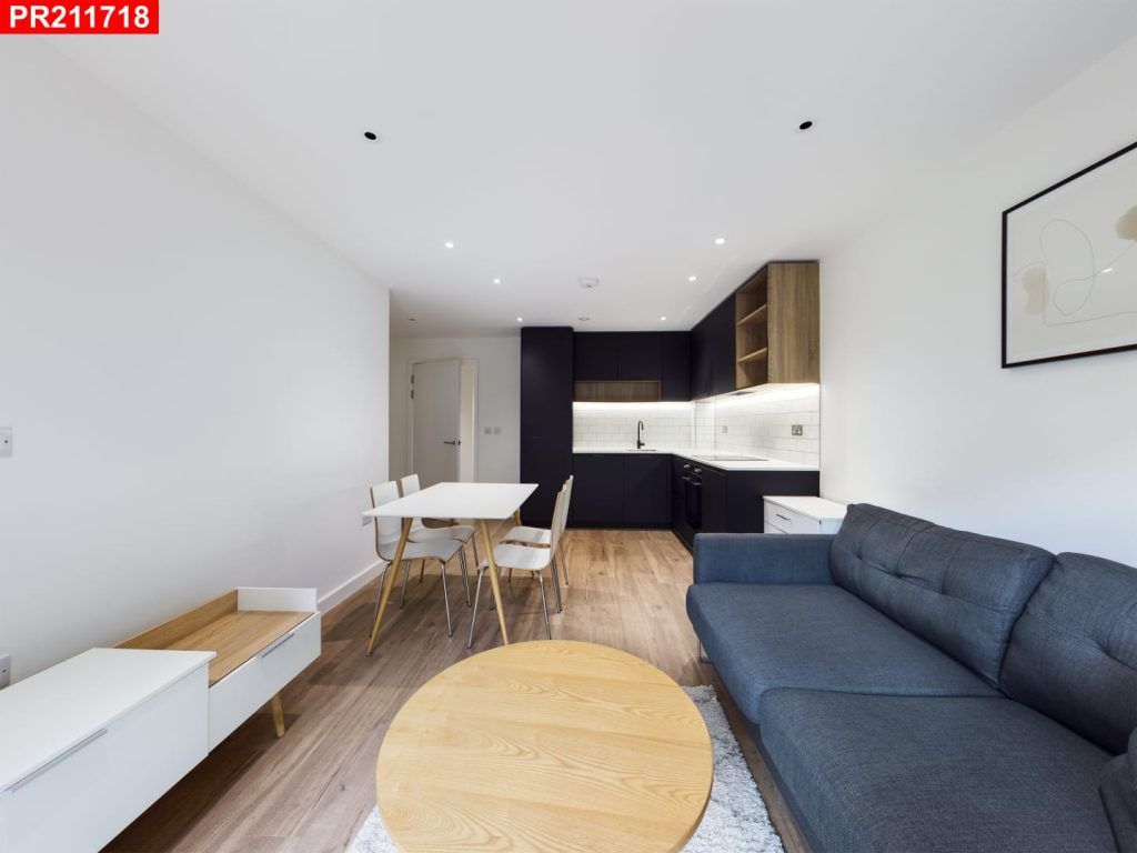 Property photo 1 of 9