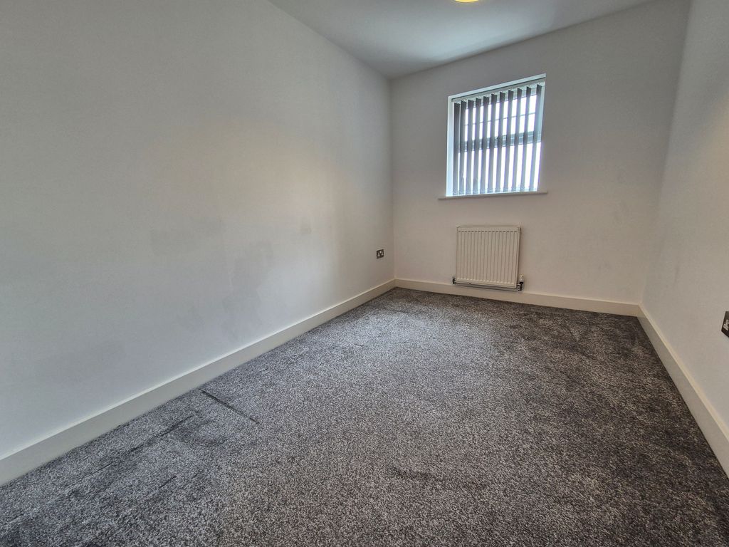 Additional image 11 of 2 bed flat for saleSwan Street, Petersfield GU32