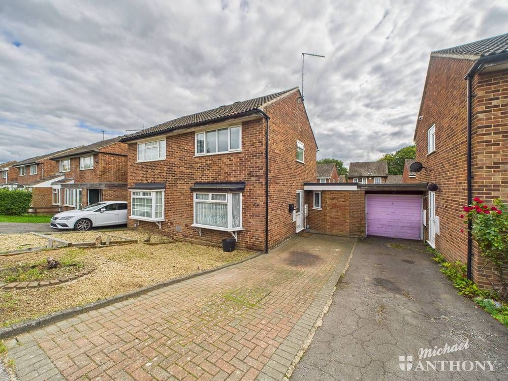 Property photo 1 of 16 Cam02773G0-Pr0359-Still023-Thumbnail-H750-70