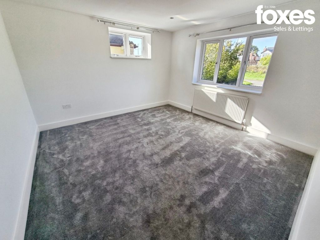 Property photo 3 of 24 5705622