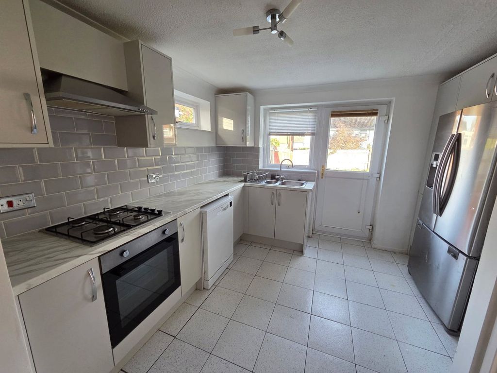 Property photo 3 of 29 Picture No. 3