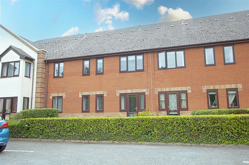 Property photo 1 of 12 Front Ps.Jpg