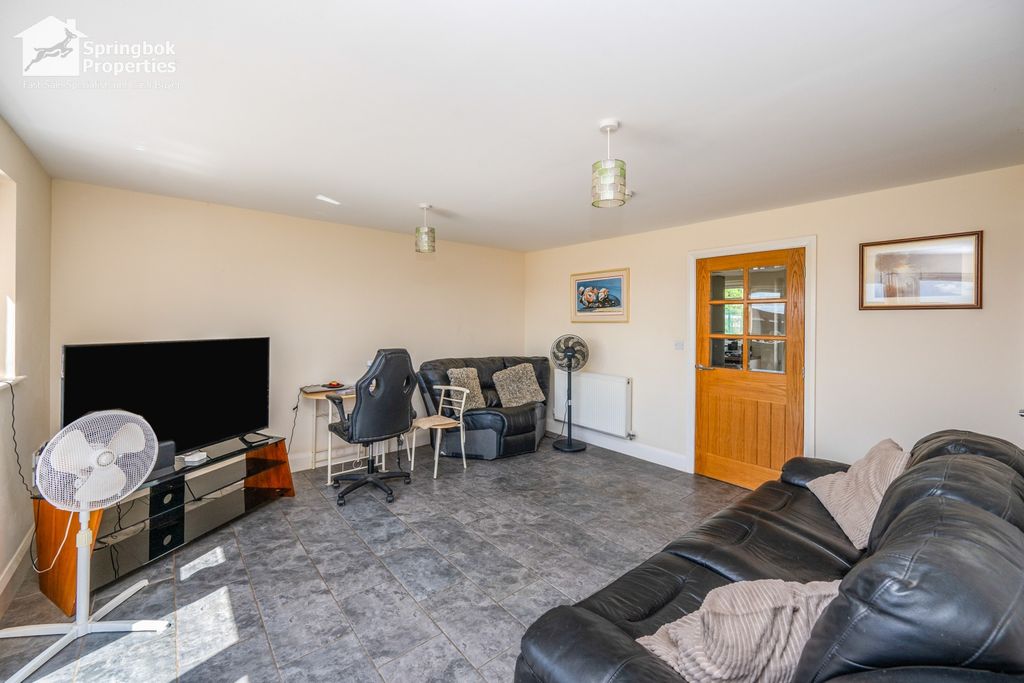 Property photo 3 of 14 Image 3