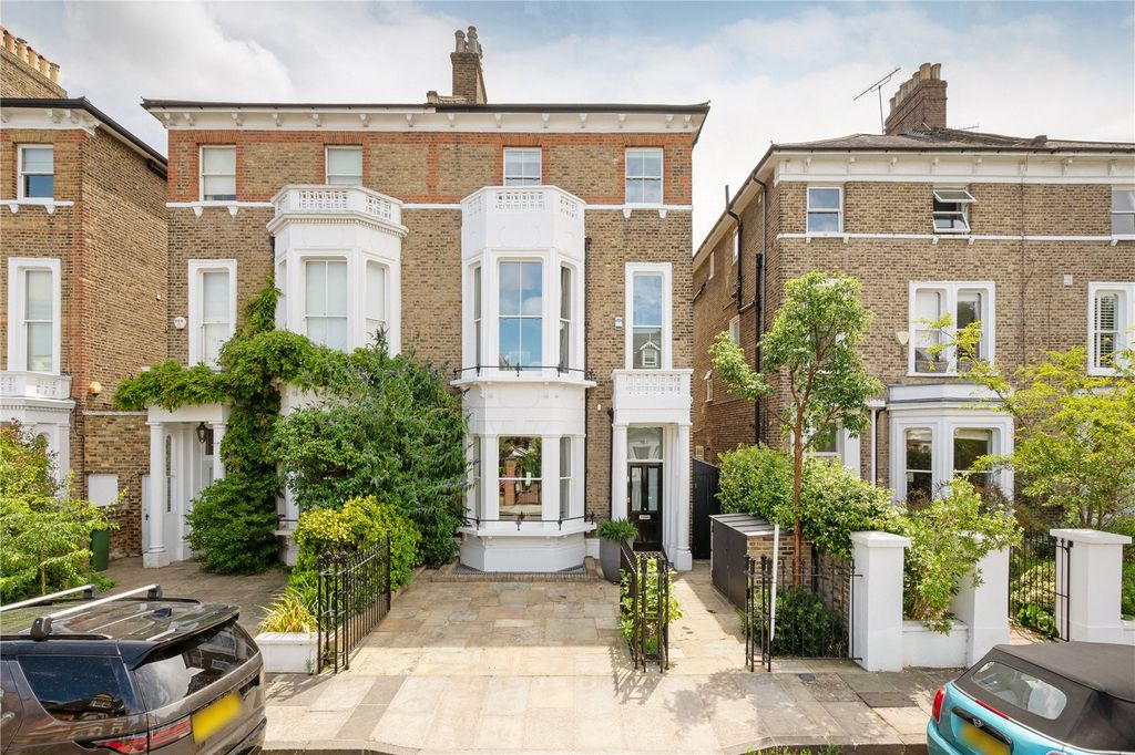 Property photo 2 of 61 Picture No. 49