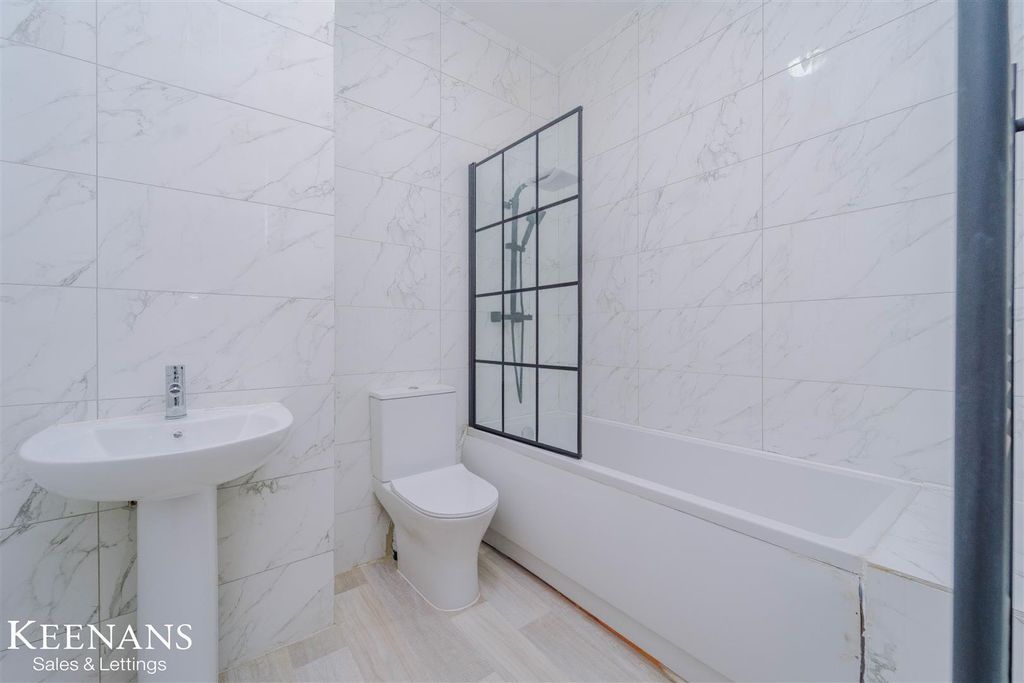 Property photo 3 of 10 4.Jpg