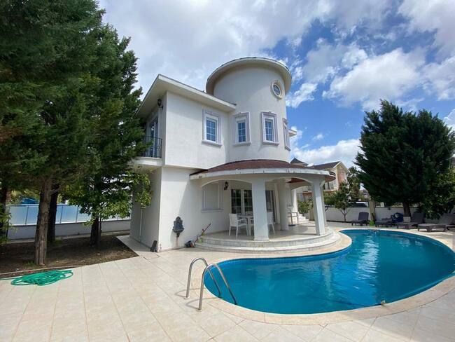 Property photo 1 of 16 A Beautiful Detached Golf Villa In Antalya For Sale - Stunning Detached Duplex Villa With Private Pool