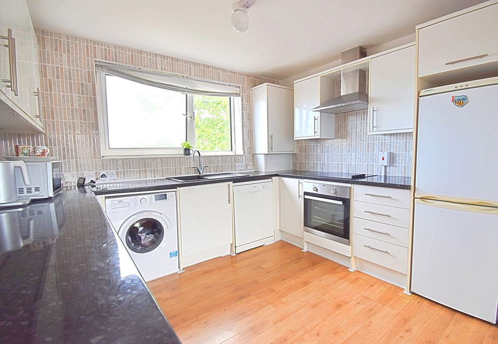 Property photo 2 of 13 Not Specified