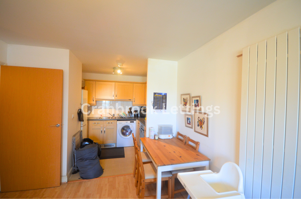Property photo 3 of 6 Gallery