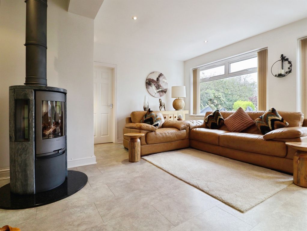 Property photo 1 of 34