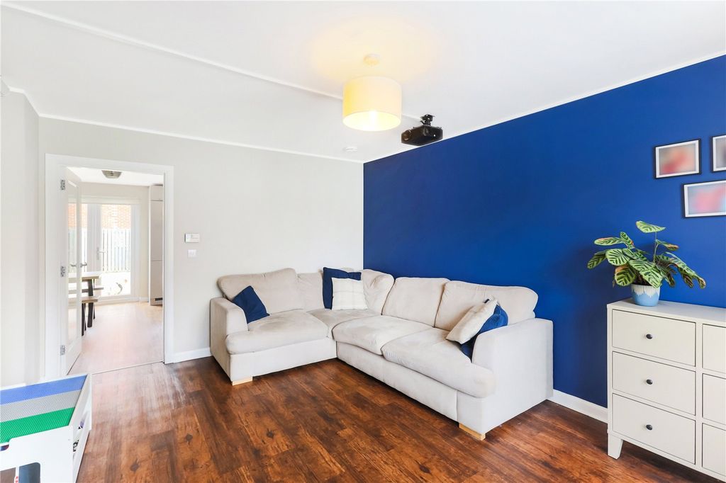 Property photo 2 of 17 Picture No. 08
