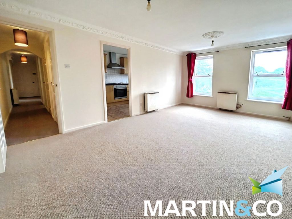 Property photo 2 of 13 d1070821-Img-20240515-Wa0008