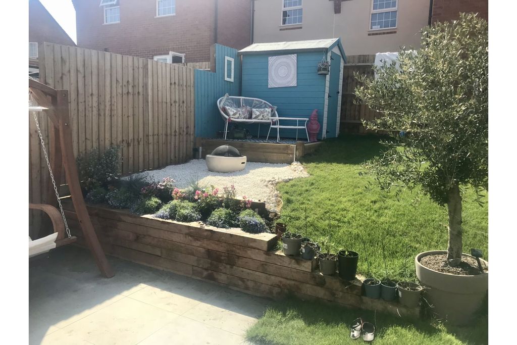 Property photo 3 of 27