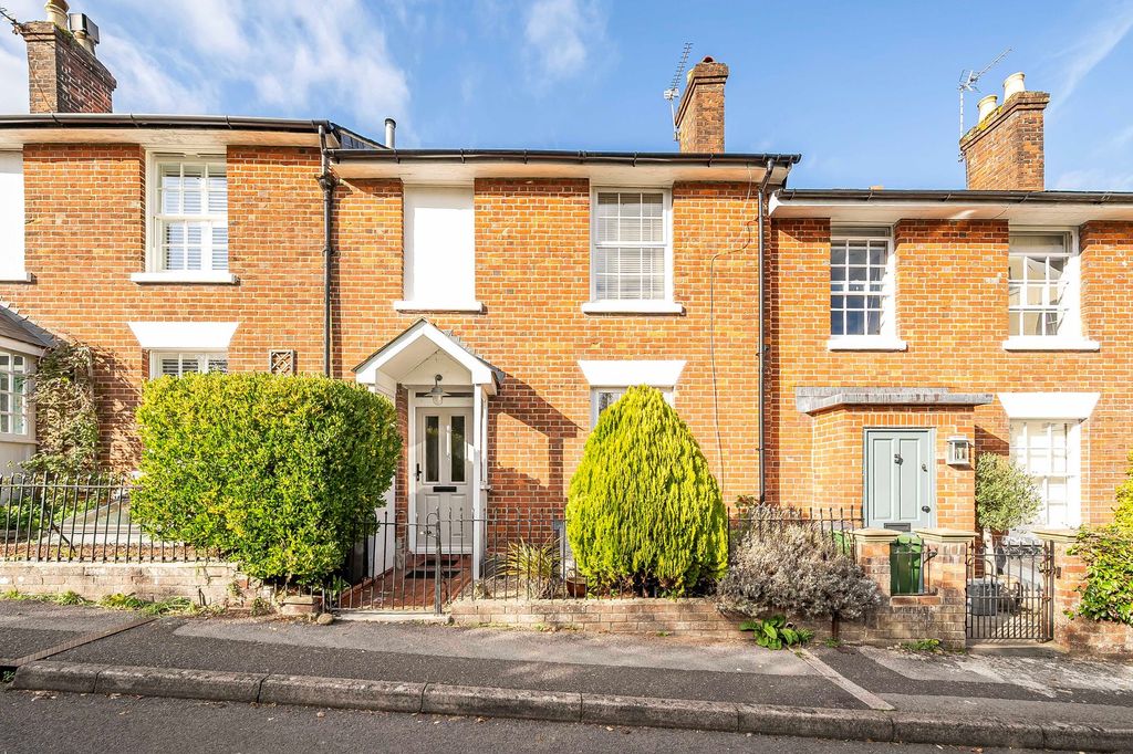 Property photo 1 of 22