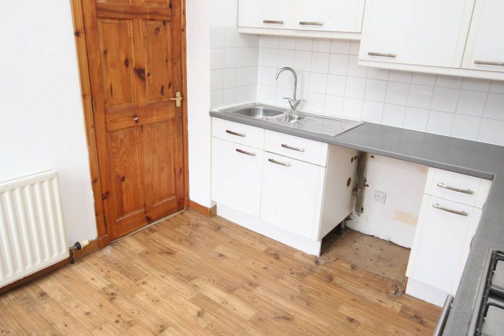 Additional image 8 of 2 bed flat for sale12A, Almanythie Road, Peterhead AB421Ld AB42
