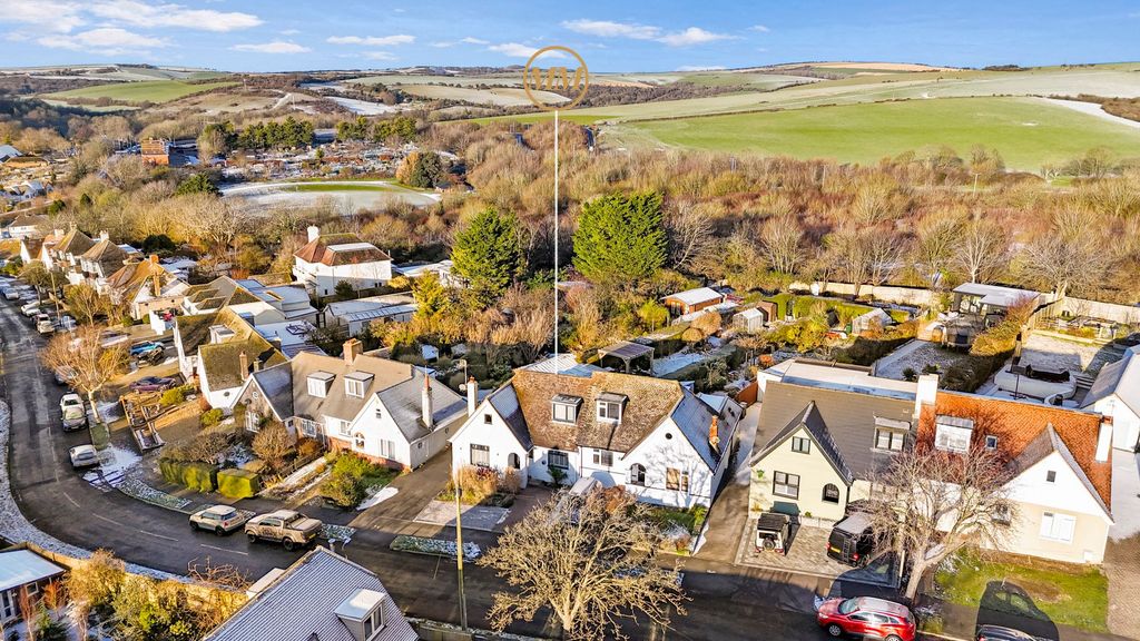 Property photo 1 of 26