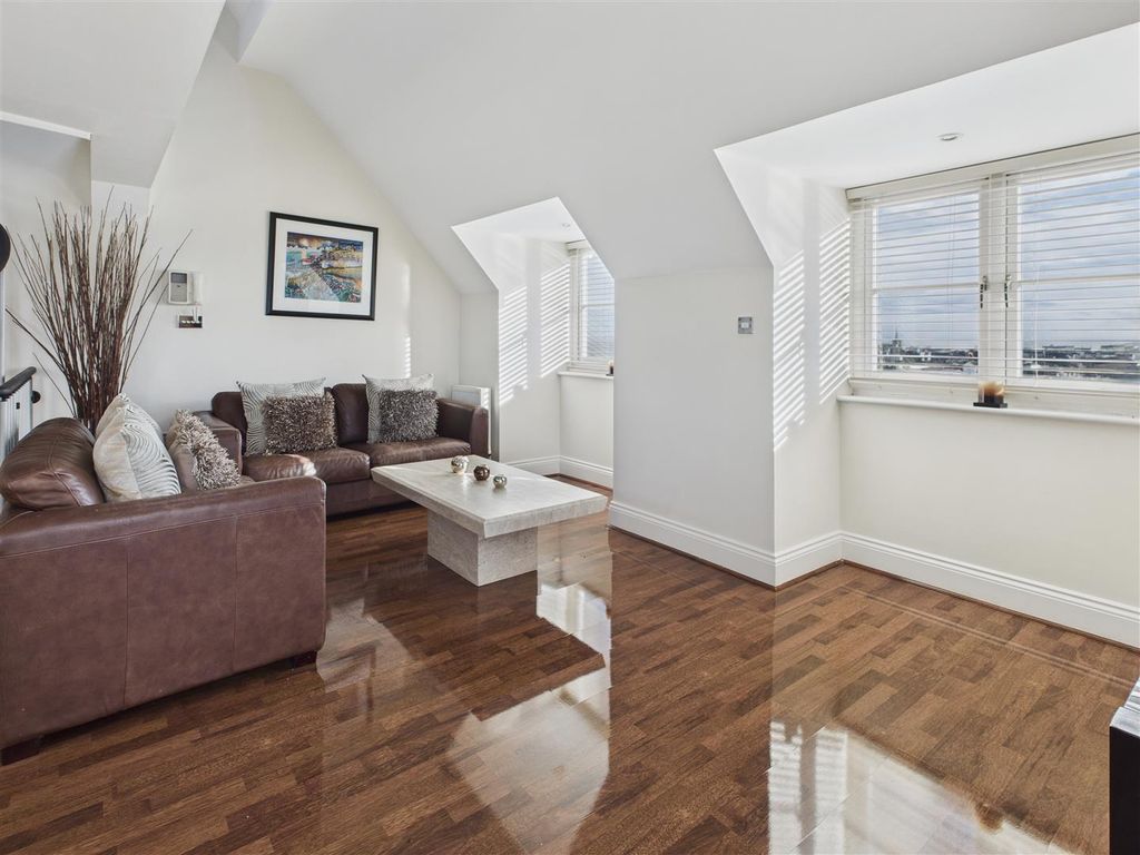 Property photo 2 of 27 Open-Plan Living Space