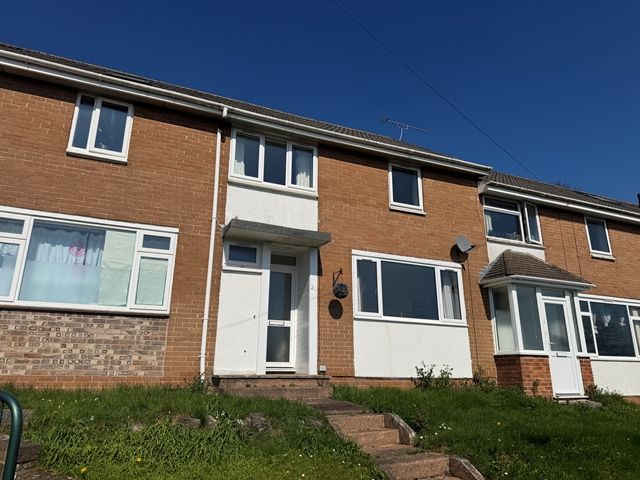 Property photo 1 of 5