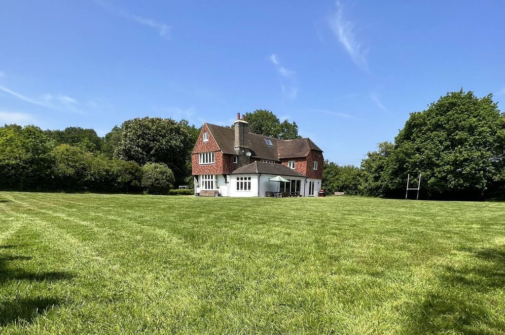 Property photo 3 of 19