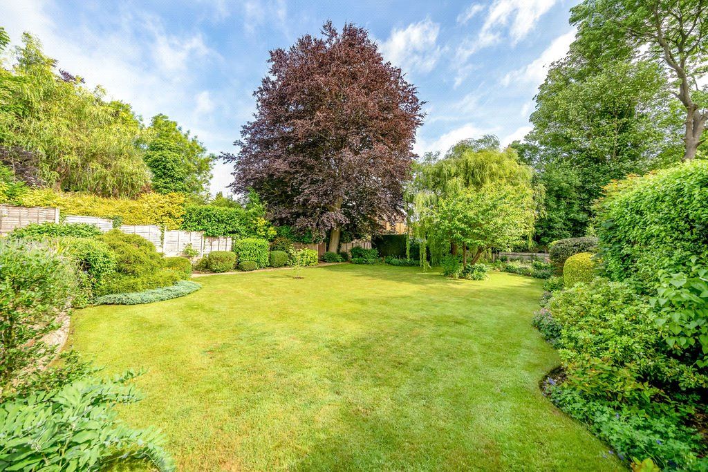 Property photo 3 of 34 Picture No. 30