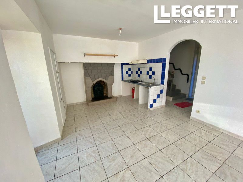 Property photo 2 of 10